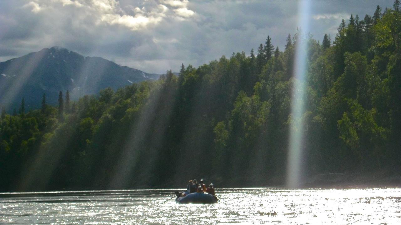 Bear Claw Lodge Kispiox Εξωτερικό φωτογραφία