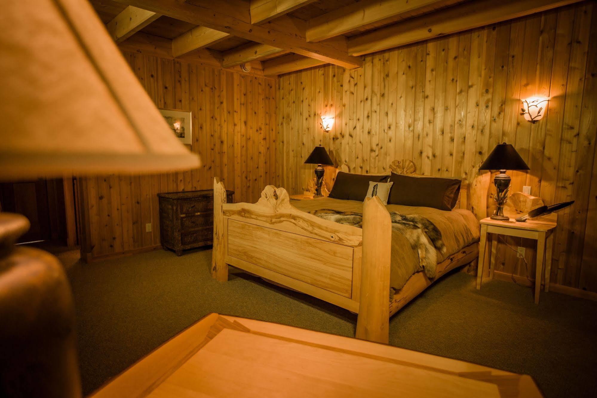 Bear Claw Lodge Kispiox Εξωτερικό φωτογραφία